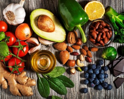 A low-carbon diet -- eating for the environment Healthy eating can be good for the environment.